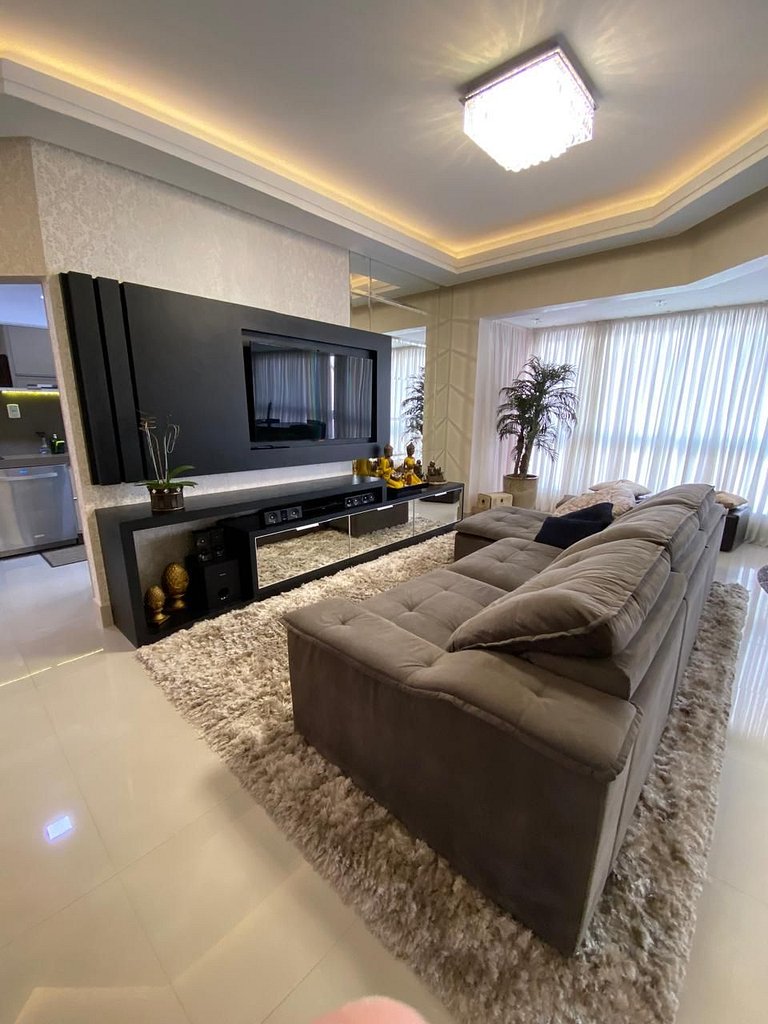 Apartamento com 3 suítes!