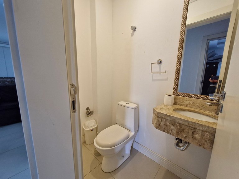 Apartamento com 3 suítes!