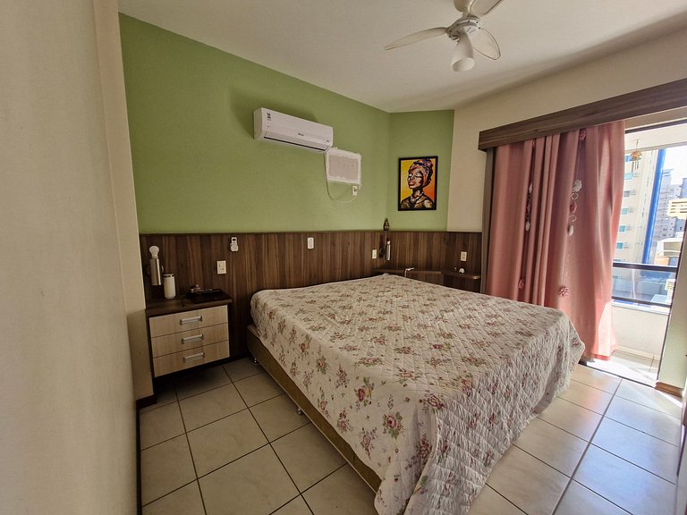 Apartamento com 1 suíte + 2 quartos!