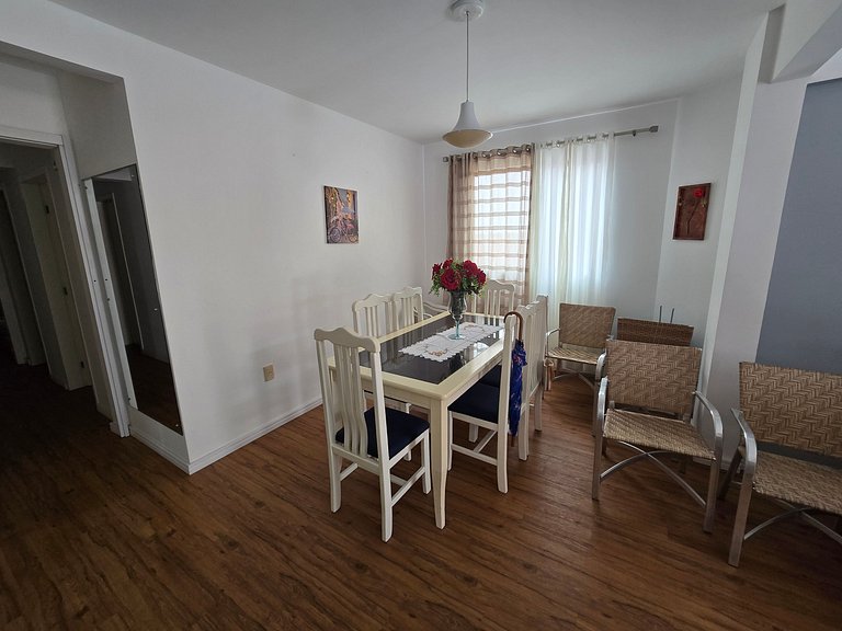 Apartamento com 1 suíte + 2 quartos!