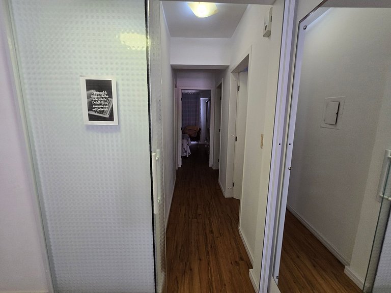 Apartamento com 1 suíte + 2 quartos!