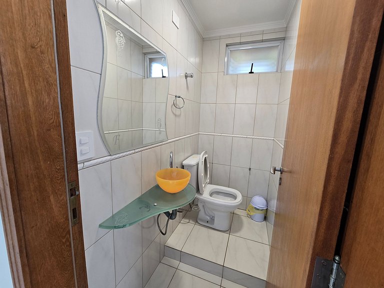 Apartamento 5 suítes na quadra mar!