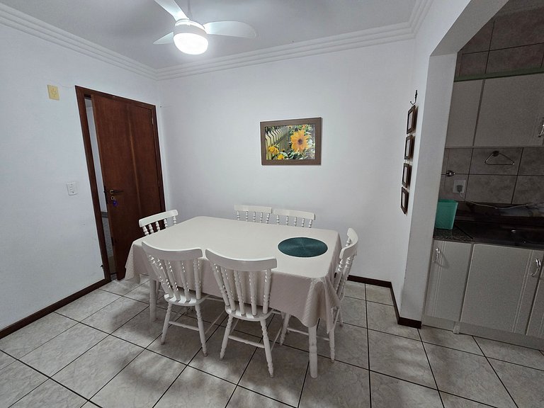 Apartamento com 1 suíte, ideal para 7 pessoas!