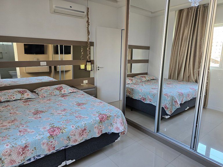 Apartamento com 2 suítes próximo ao mar!