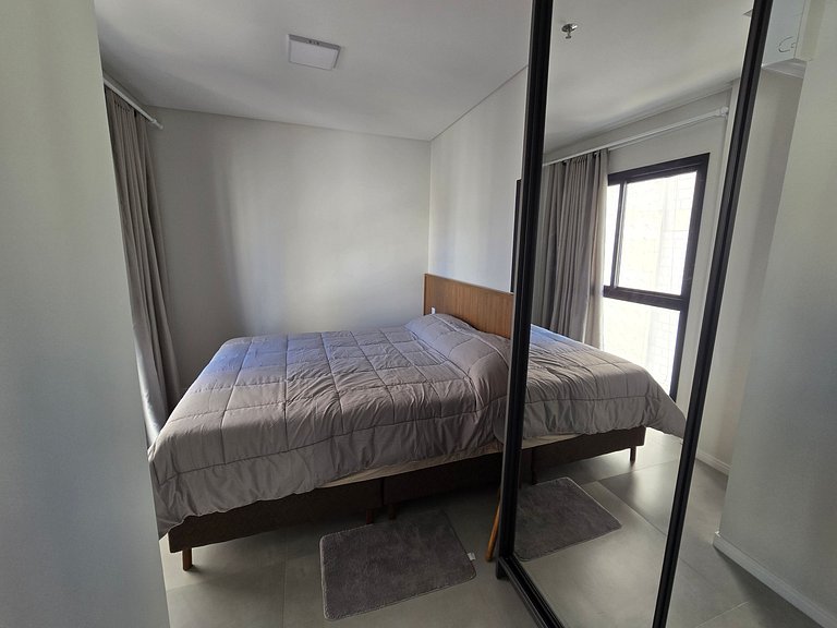 Apartamento com 1 quarto + sofá cama!