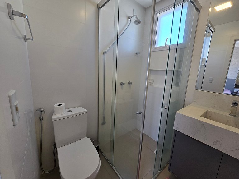 Apartamento duplex com 4 suítes!