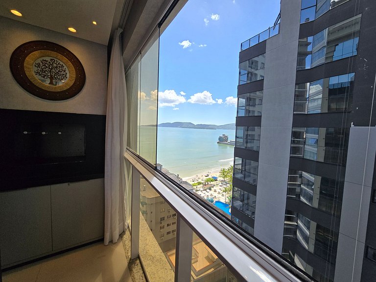 Apartamento duplex com 4 suítes!