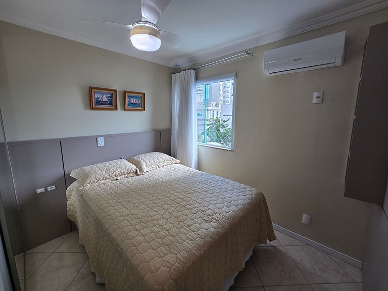 Pé na AREIA de luxo em Itapema!