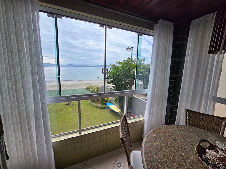 Apartamento moderno, espaçoso e confortável!