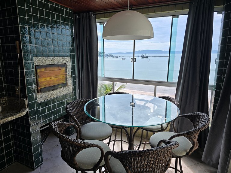 Apartamento moderno, espaçoso e confortável!