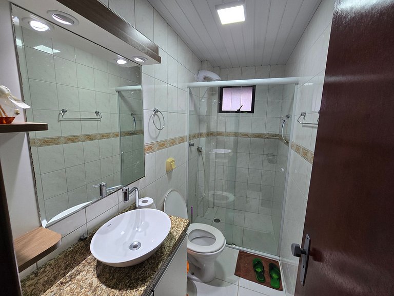 Apartamento moderno, espaçoso e confortável!