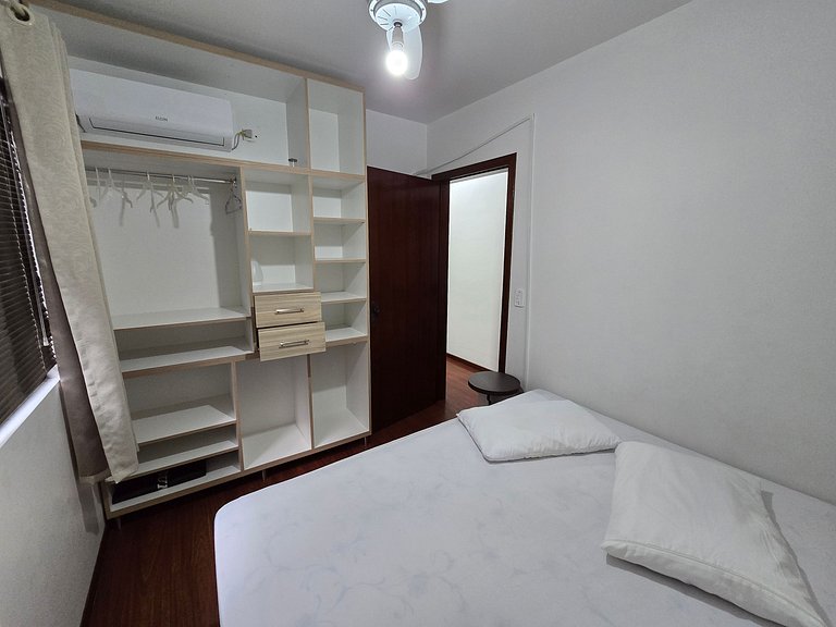 Apartamento moderno, espaçoso e confortável!