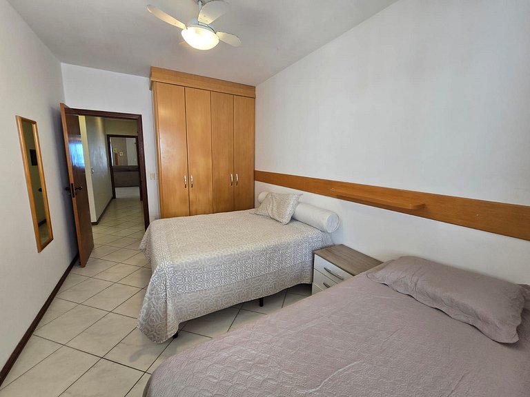 Apartamento 703, a 80 metros da praia