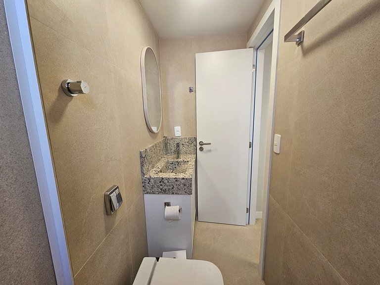 Apartamento amplo, moderno e aconchegante!