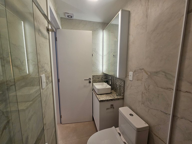 Apartamento amplo, moderno e aconchegante!