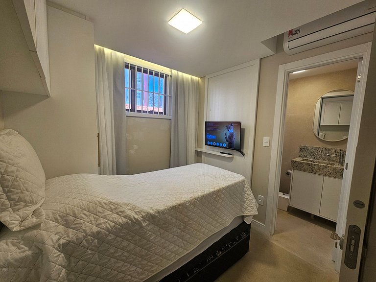 Apartamento amplo, moderno e aconchegante!