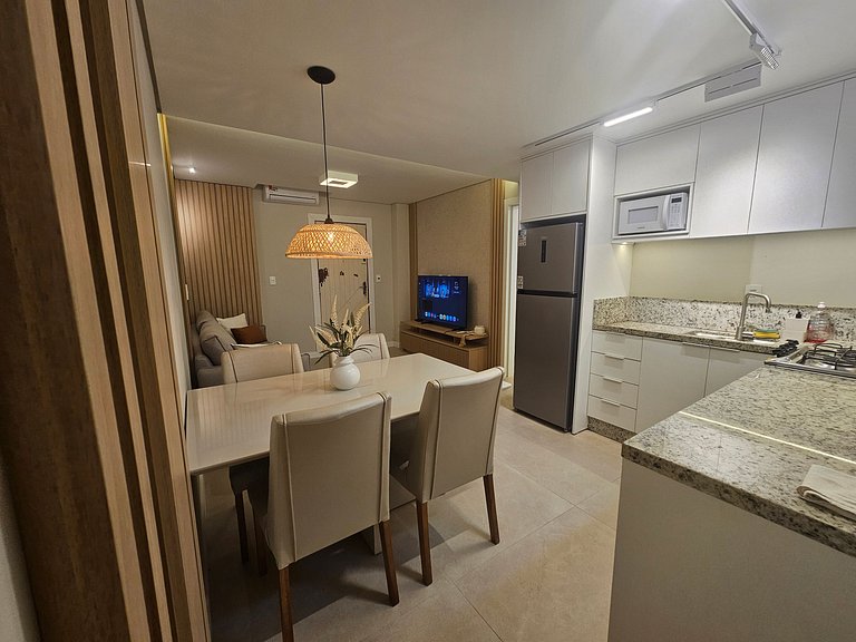 Apartamento amplo, moderno e aconchegante!