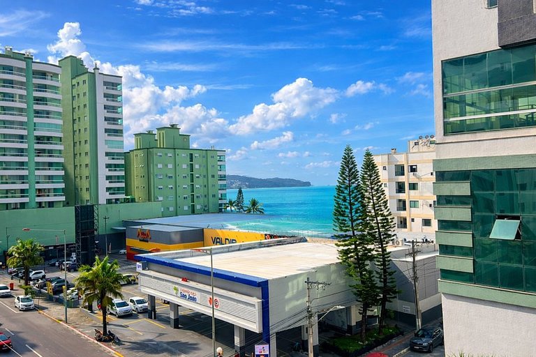 Apartamento amplo, moderno e aconchegante