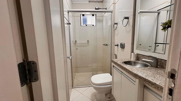 Apartamento amplo, moderno e aconchegante