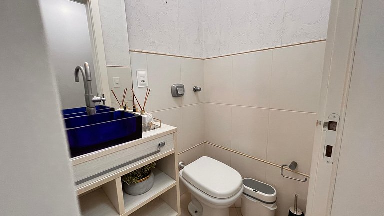 Apartamento amplo, moderno e aconchegante