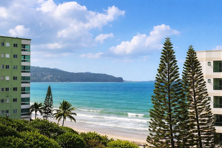 Apartamento amplo, moderno e aconchegante