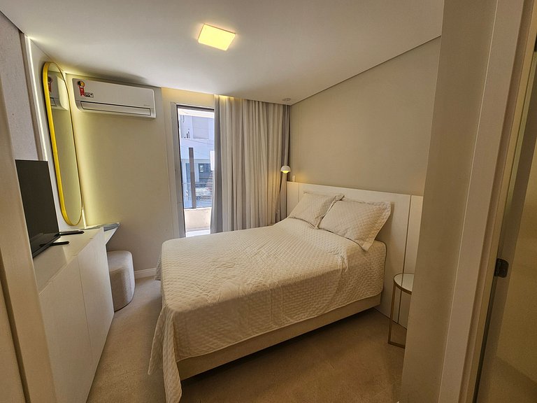 Apartamento amplo, moderno e aconchegante!