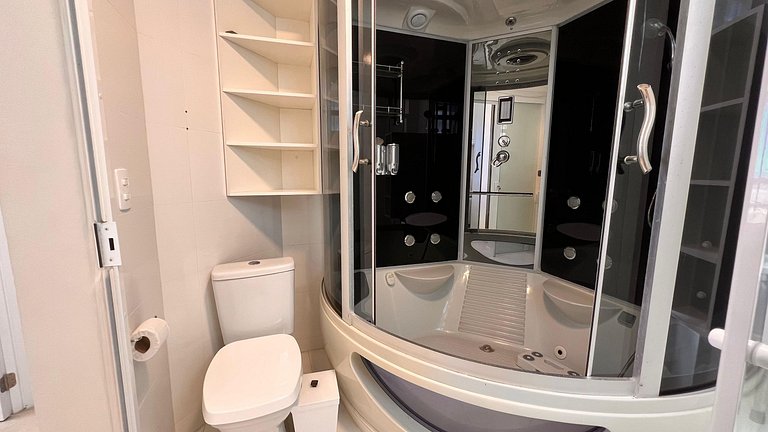 Apartamento espaçoso, moderno e acolhedor