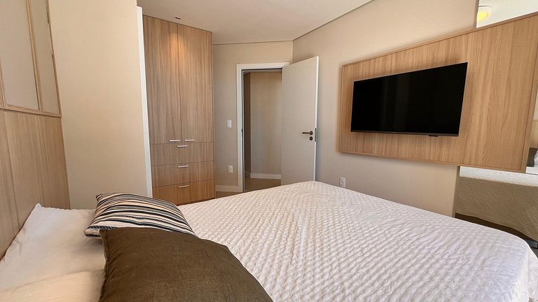 Apartamento espaçoso, moderno e acolhedor