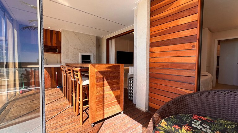 Apartamento espaçoso, moderno e acolhedor