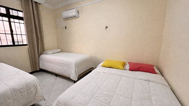 Apartamento espaçoso, moderno e acolhedor