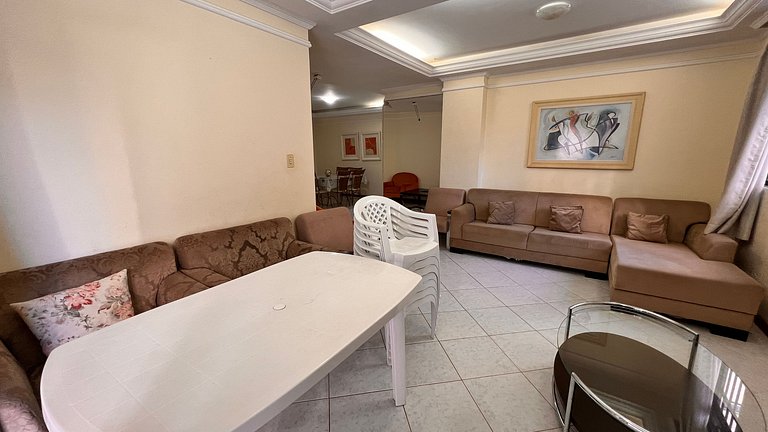 Apartamento espaçoso, moderno e acolhedor