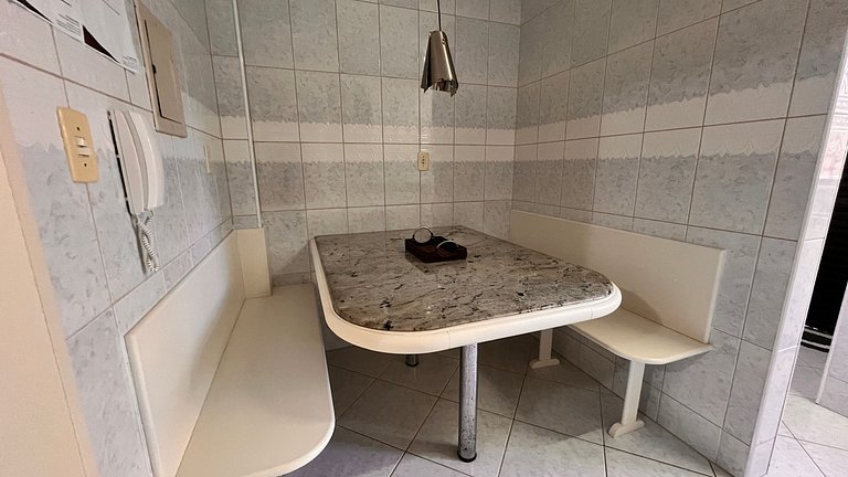 Apartamento espaçoso, moderno e acolhedor