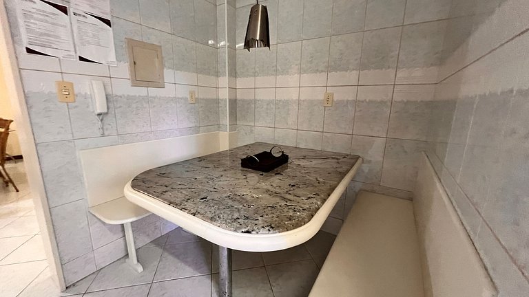 Apartamento espaçoso, moderno e acolhedor