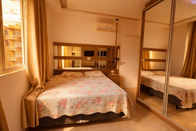Apartamento espaçoso, moderno e acolhedor
