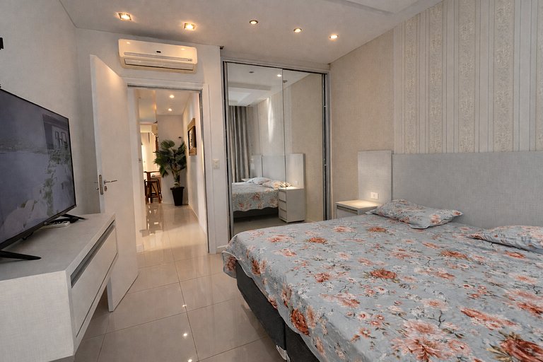 Apartamento espaçoso, moderno e acolhedor