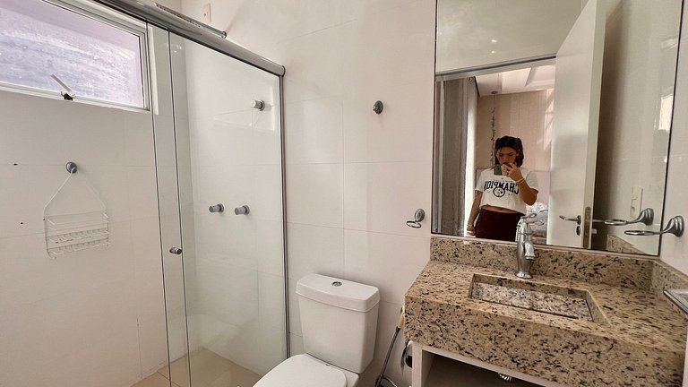 Apartamento espaçoso, moderno e acolhedor