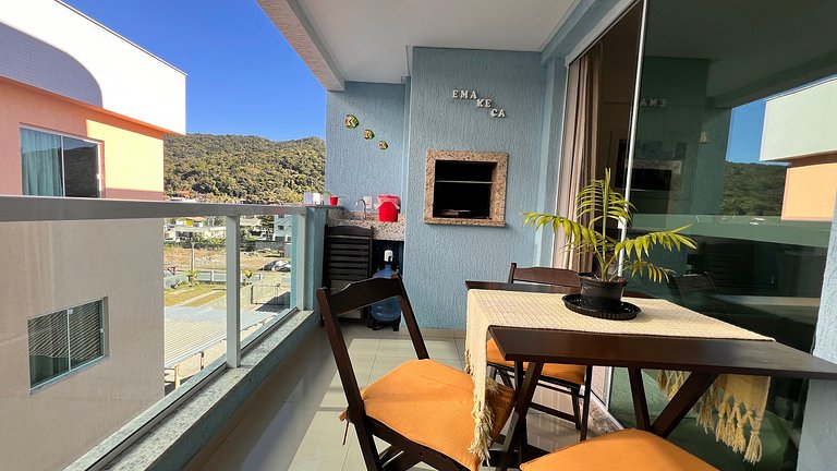 Apartamento 306 com piscina próximo à praia