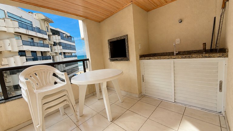 Apartamento com vista para o mar