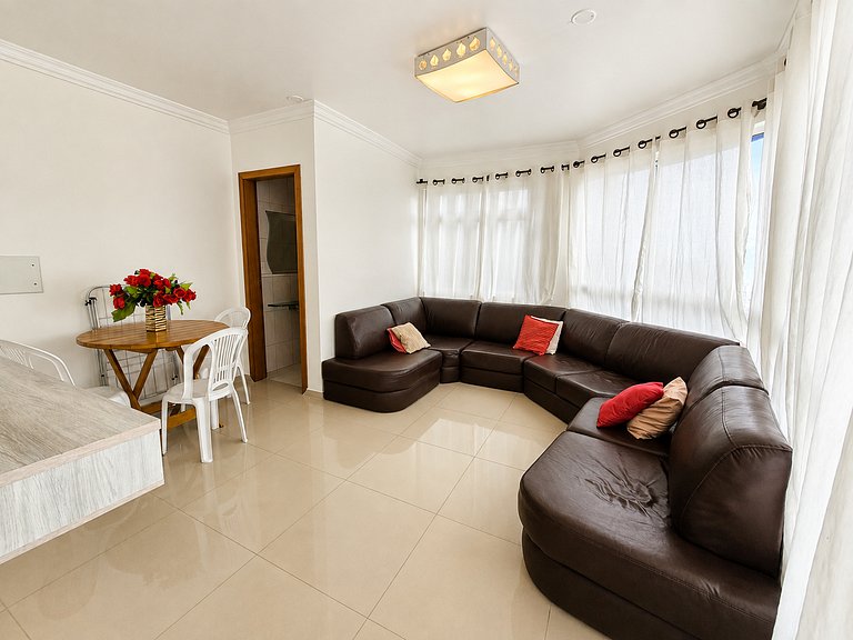 Apartamento 5 suítes na quadra mar!