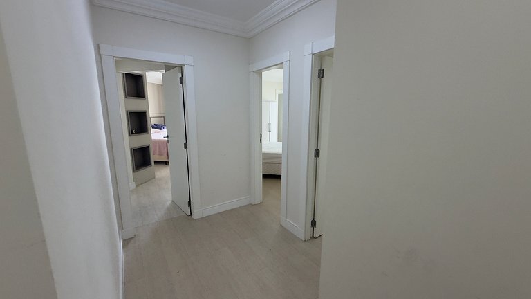 Apartamento 4 suítes Beira-mar