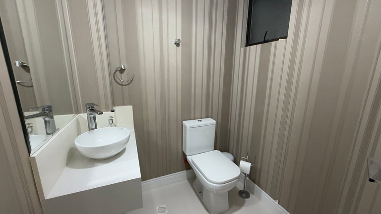 Apartamento 4 suítes Beira-mar