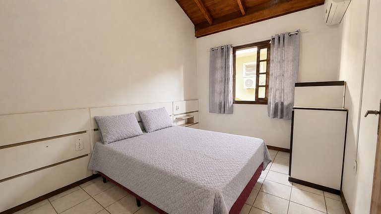 Duplex em Bombinhas a 400 metros do mar