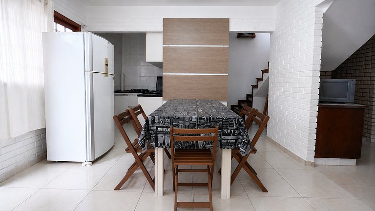 Duplex em Bombinhas a 400 metros do mar