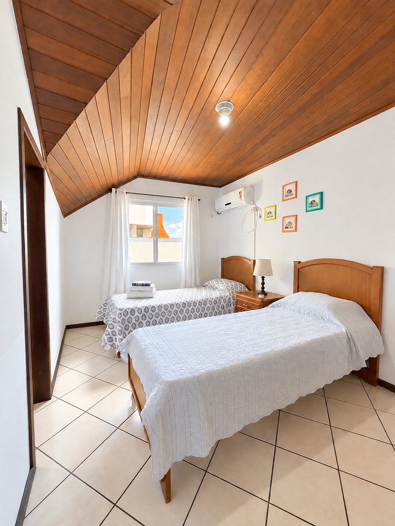 Apartamento 402 com Vista para o Mar