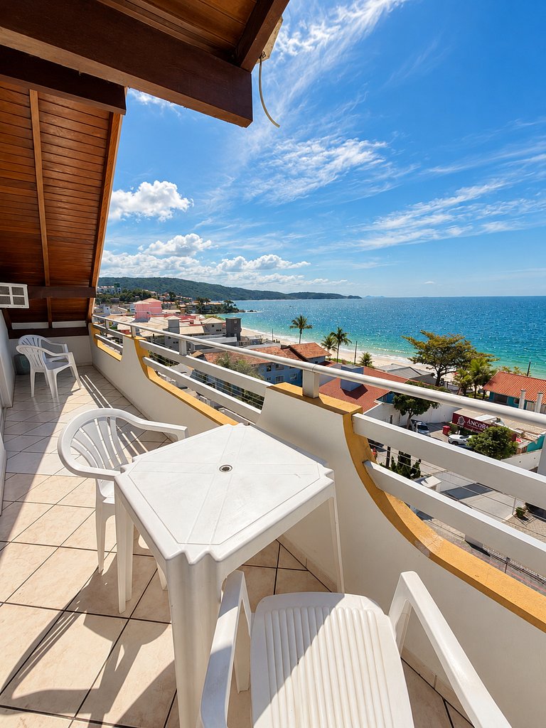 Apartamento 402 com Vista para o Mar